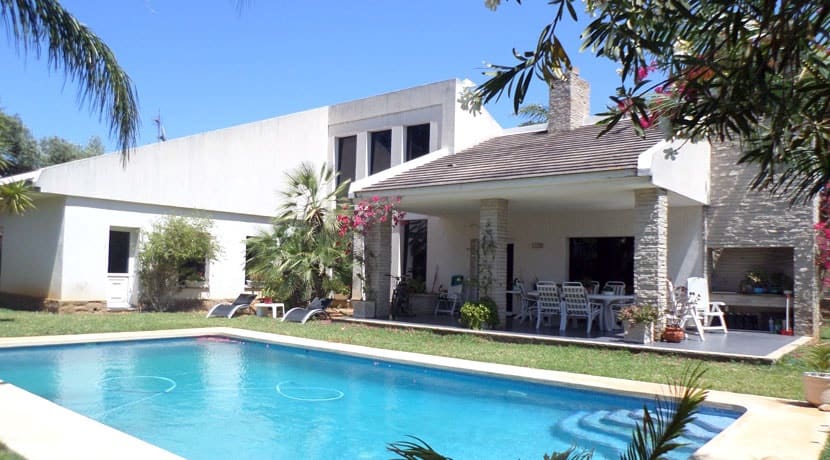 4 Zimmer Villa zu verkaufen in Denia mit Pool - 1.190.000 € (Ref: 8393238)