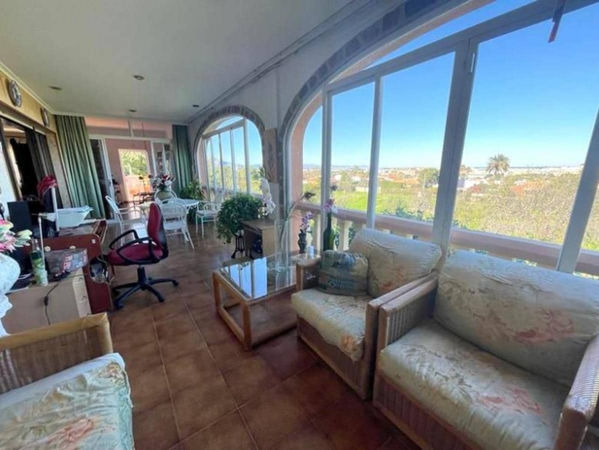 7 sypialnia Willa na sprzedaż w Denia z basenem - 499 000 € (Ref: 8687146)