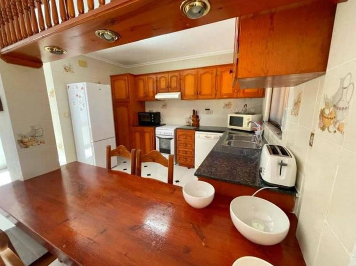 7 sypialnia Willa na sprzedaż w Denia z basenem - 499 000 € (Ref: 8687146)