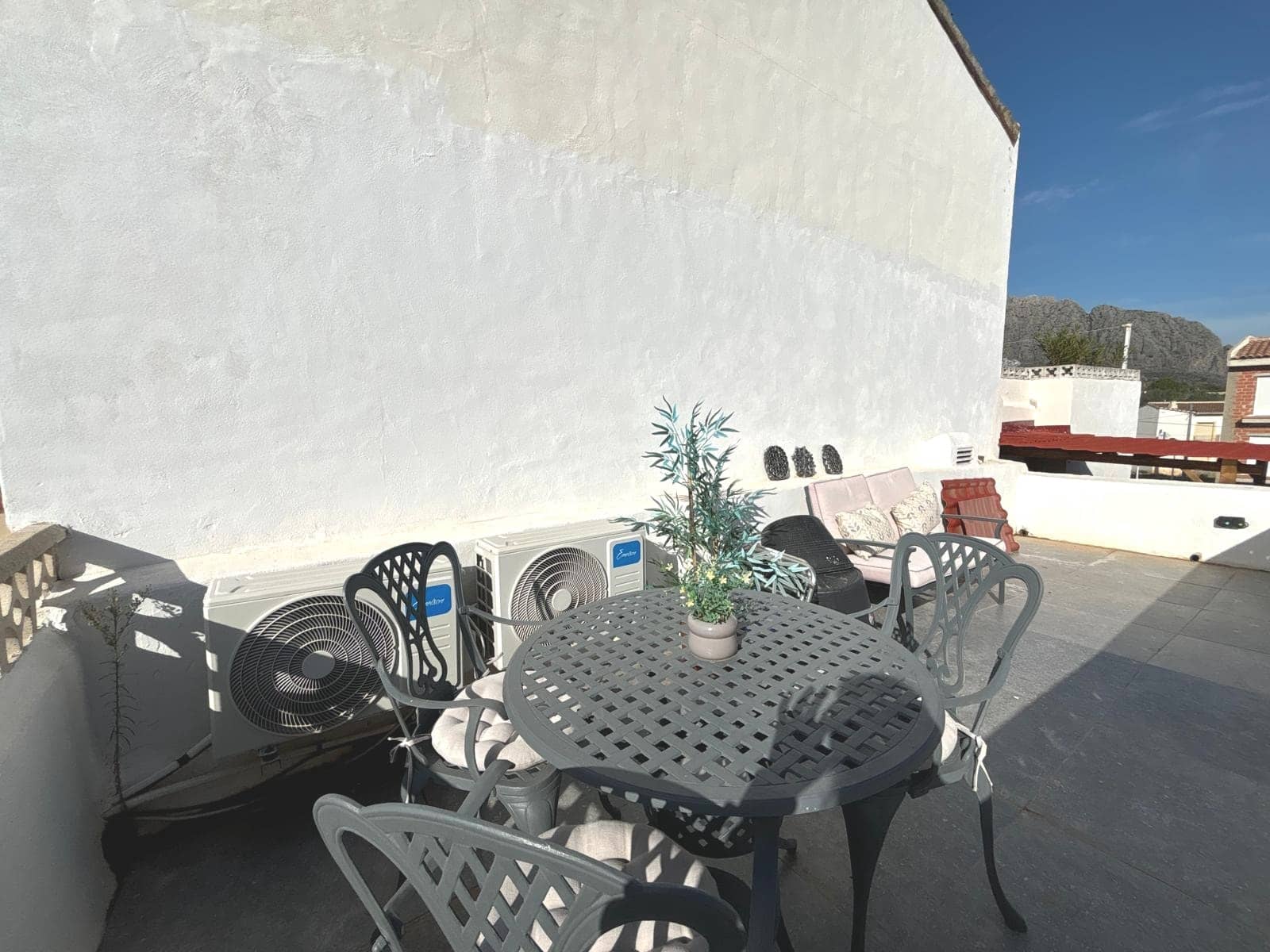 2 bedroom Townhouse for sale in Beniarbeig - € 160,000 (Ref: 8728331)