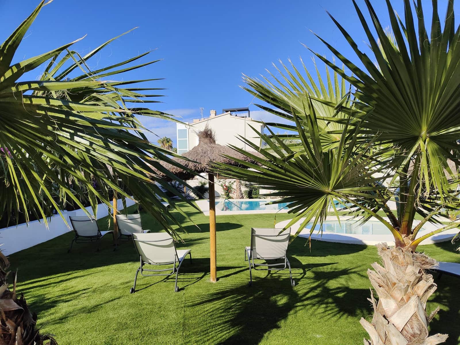 2 bedroom Apartment for sale in Denia with pool - € 381,000 (Ref: 8769209)