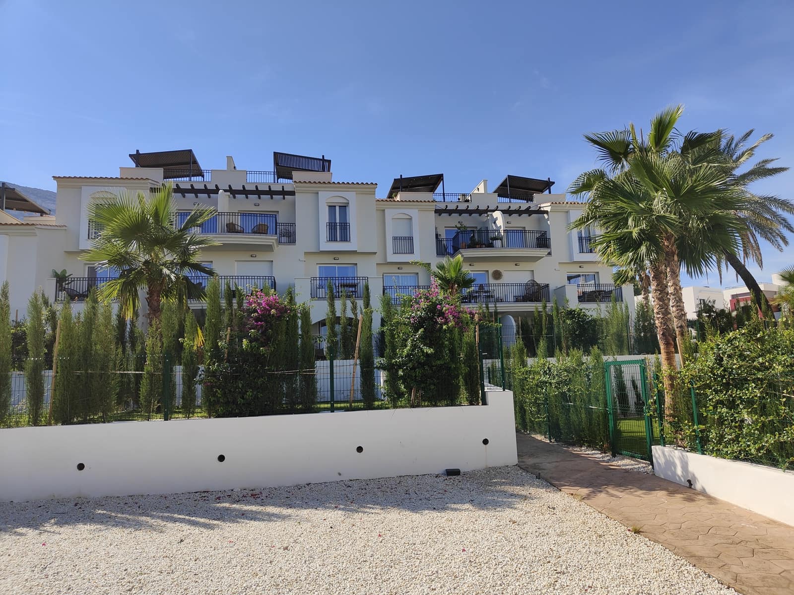 2 bedroom Apartment for sale in Denia with pool - € 381,000 (Ref: 8769209)