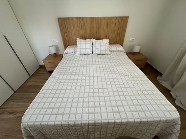 3 Zimmer Penthouse zu verkaufen in Gandia mit Pool - 286.000 € (Ref: 8806895)