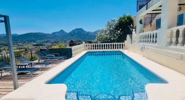 4 slaapkamer Villa te koop in Jalón / Xaló met zwembad - € 450.000 (Ref: 8842384)