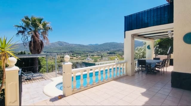 4 slaapkamer Villa te koop in Jalón / Xaló met zwembad - € 450.000 (Ref: 8842384)