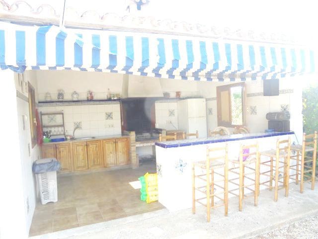 6 slaapkamer Finca/Landhuis te koop in Dénia met zwembad - € 1.000.000 (Ref: 8842397)