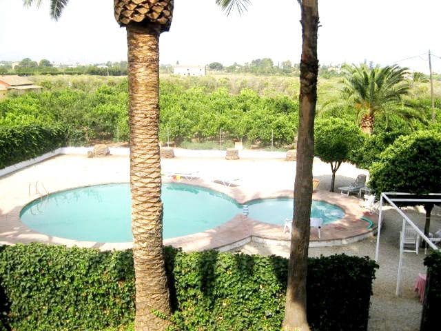 6 slaapkamer Finca/Landhuis te koop in Dénia met zwembad - € 1.000.000 (Ref: 8842397)