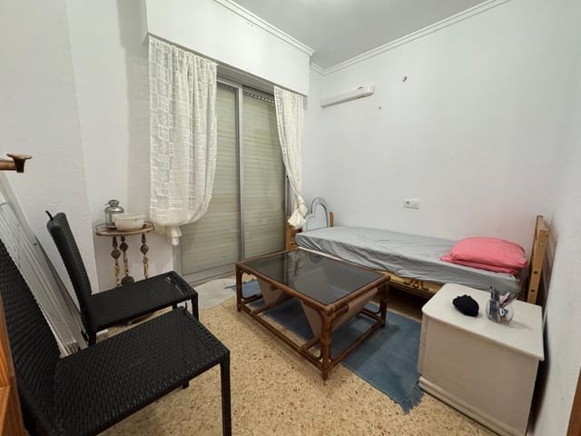 Appartement de 4 chambres à louer à Ondara - 950 € (Ref: 8983094)