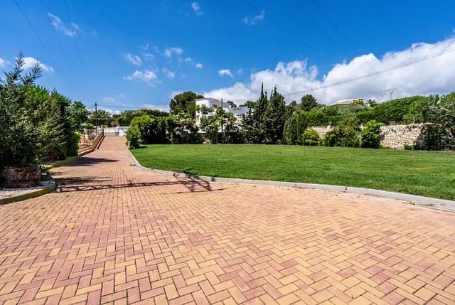 7 slaapkamer Villa te koop in Moraira, Teulada-Moraira met zwembad - € 1.599.000 (Ref: 9084607)