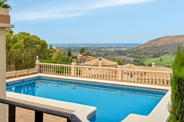 4 bedroom Villa for sale in La Sella with pool - € 995,000 (Ref: 9188848)