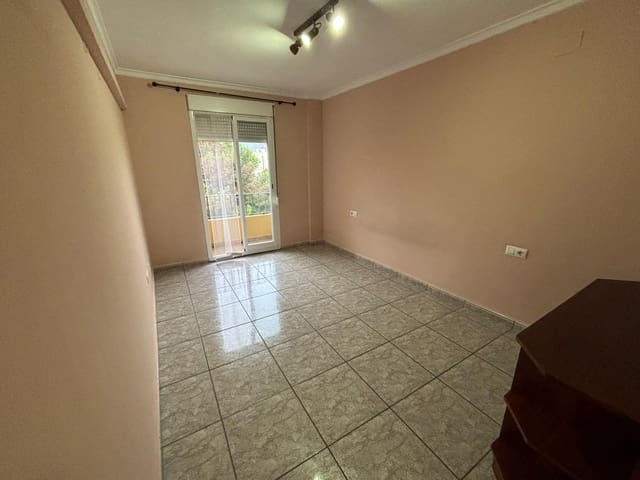 3 camera da letto Appartamento da affittare in Ondara con garage - 1.200 € (Rif: 9218990)