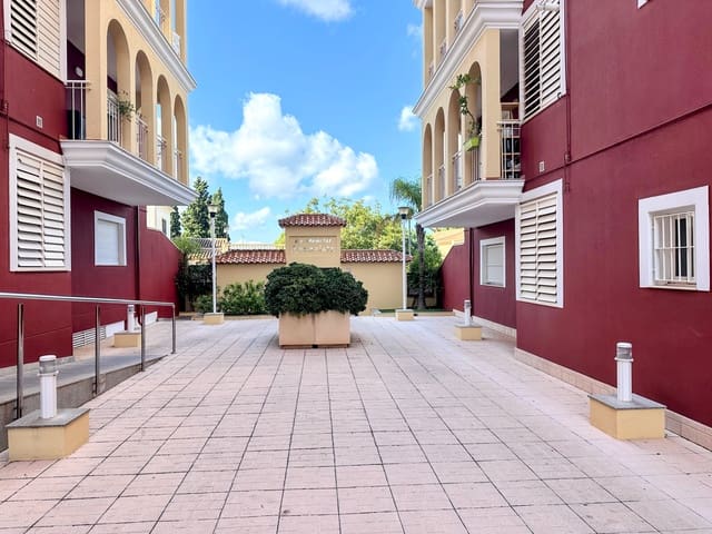 2 bedroom Apartment for sale in Pedreguer with pool - € 205,000 (Ref: 9352861)