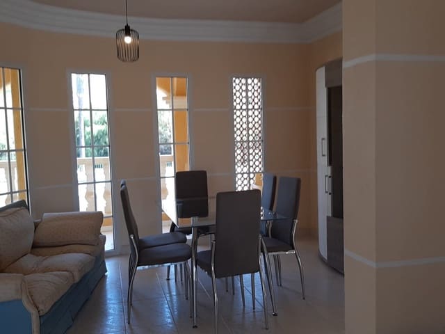 3 sovrum Villa till salu i La Manga del Mar Menor med pool - 780 000 € (Ref: 9374456)