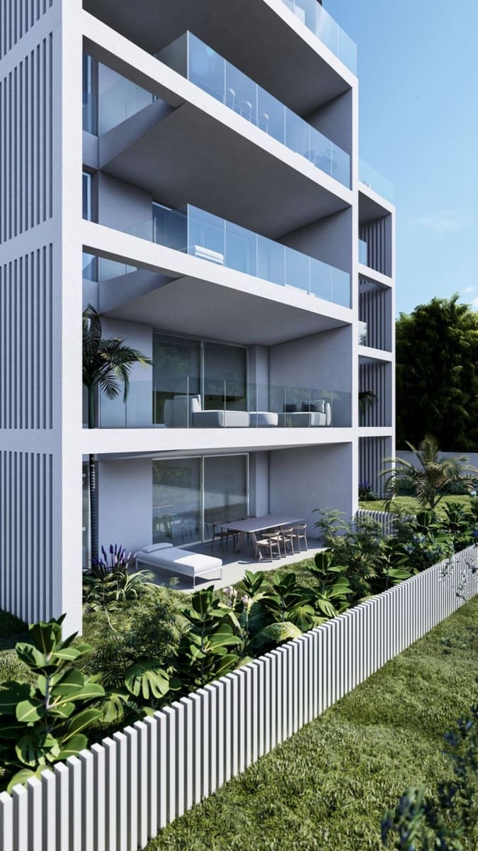 2 bedroom Flat for sale in Denia with pool - € 315,000 (Ref: 9374458)