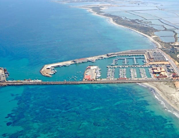 3 quarto Moradia para venda em San Pedro del Pinatar com piscina - 569 950 € (Ref: 9374468)