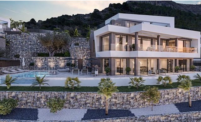 4 slaapkamer Villa te koop in Calpe / Calp met zwembad - € 1.950.000 (Ref: 9374469)
