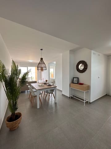 2 bedroom Flat for sale in La Manga del Mar Menor with pool - € 213,259 (Ref: 9374484)