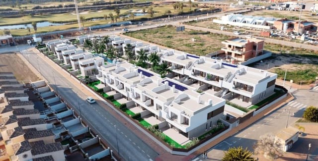 3 quarto Moradia para venda em Los Alcázares com piscina - 429 000 € (Ref: 9374553)