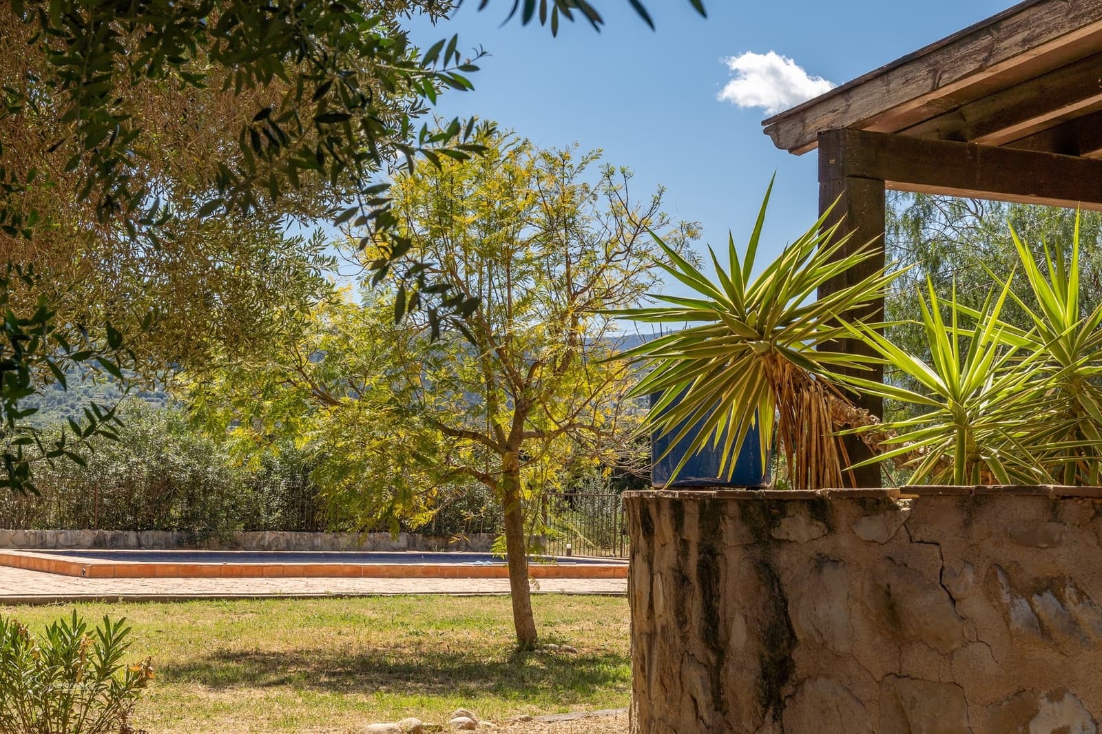 5 soveværelse Finca/Landehus til salg i Benidoleig med swimmingpool - € 1.495.000 (Ref: 9415073)