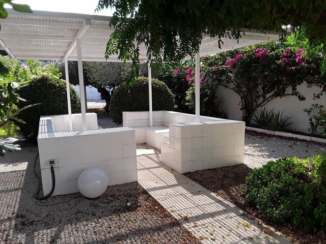 5 slaapkamer Villa te koop in Dénia - € 635.000 (Ref: 9459829)