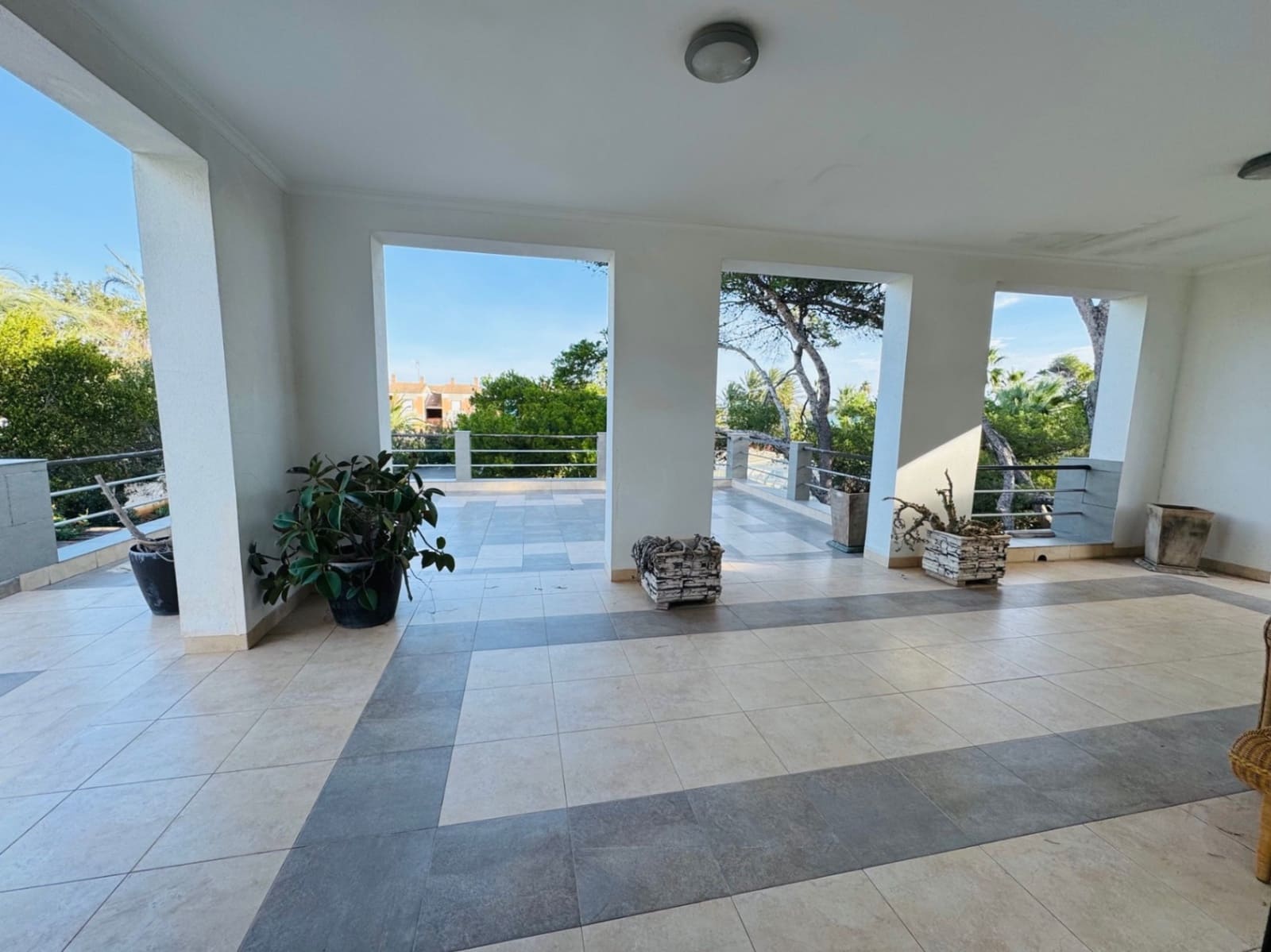 7 quarto Moradia para venda em Denia com piscina - 1 850 000 € (Ref: 9460765)