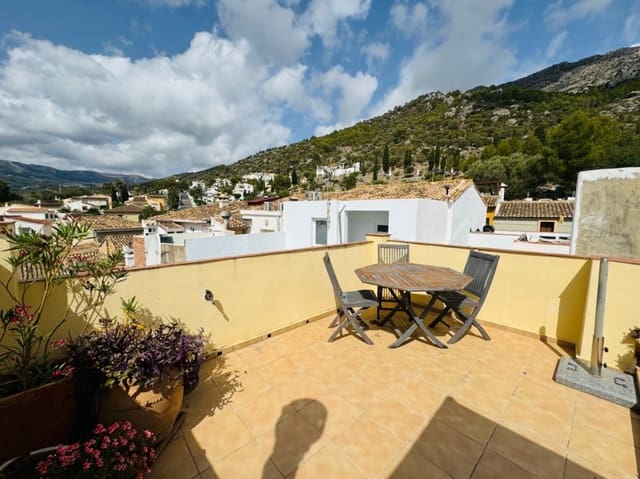 4 bedroom Townhouse for sale in Tormos - € 227,000 (Ref: 9460766)