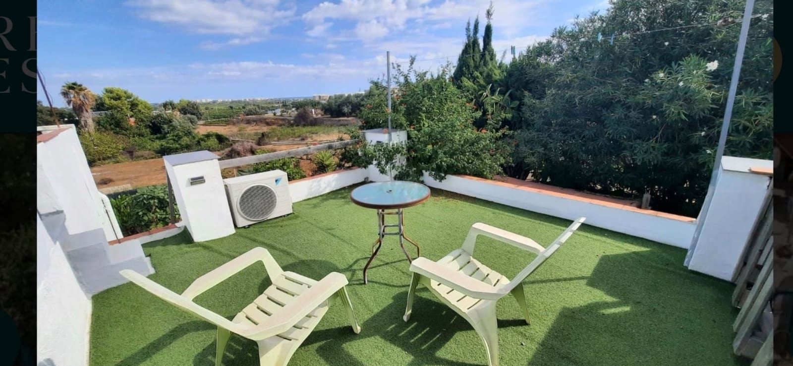 2 soveværelse Finca/Landehus til salg i Oliva med swimmingpool - € 259.000 (Ref: 9500664)