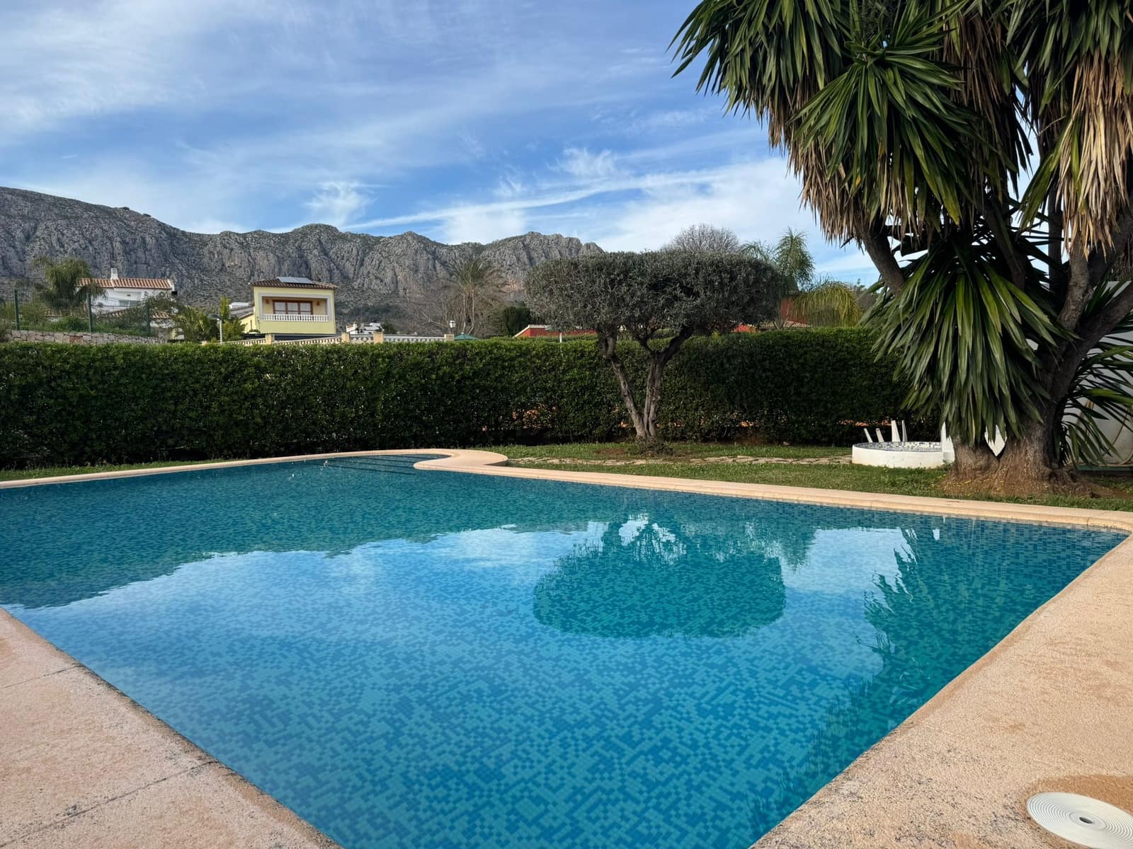 2 bedroom Townhouse for sale in Beniarbeig with pool - € 225,000 (Ref: 9516588)