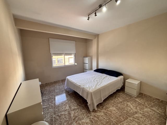 2 soverom Leilighet til leie i Ondara - € 800 (Ref: 9580115)