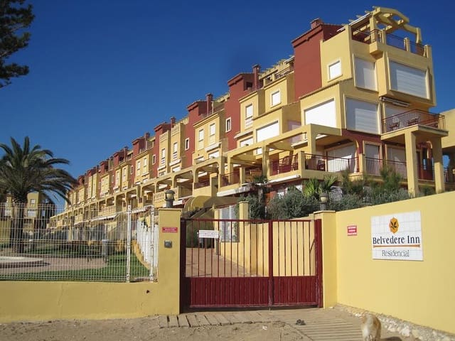 4 soveværelse Byhus til salg i Dénia med swimmingpool - € 494.500 (Ref: 9679159)