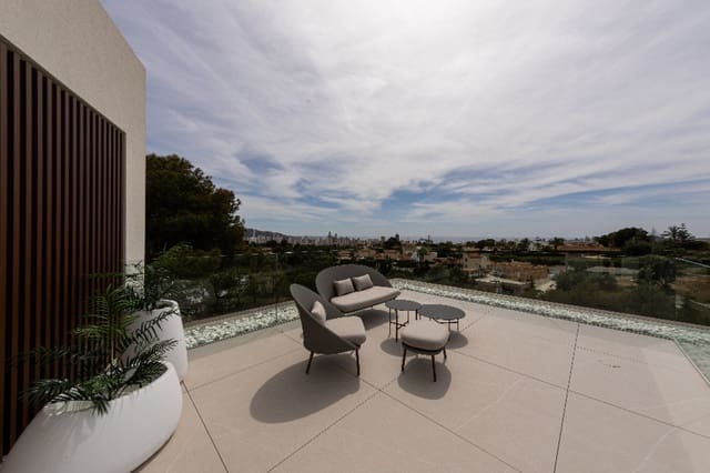 5 bedroom Villa for sale in Benidorm with pool - € 2,825,000 (Ref: 9713907)