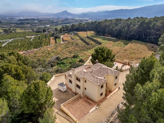 4 sovrum Villa till salu i Beniarbeig med pool - 895 000 € (Ref: 9748433)