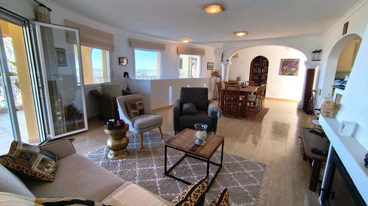 3 soverom Villa til salgs i La Sella med svømmebasseng - € 675 000 (Ref: 9761445)