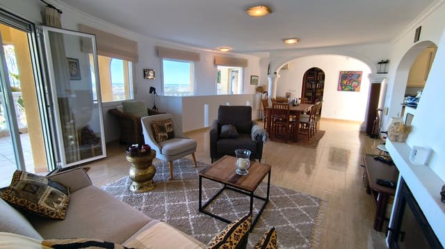 3 soverom Villa til salgs i La Sella med svømmebasseng - € 675 000 (Ref: 9761445)