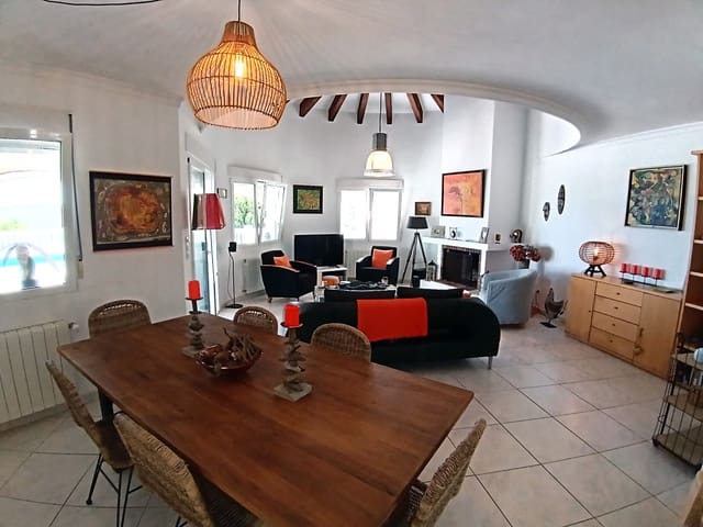 5 soverom Villa til salgs i La Sella med svømmebasseng - € 890 000 (Ref: 9761526)