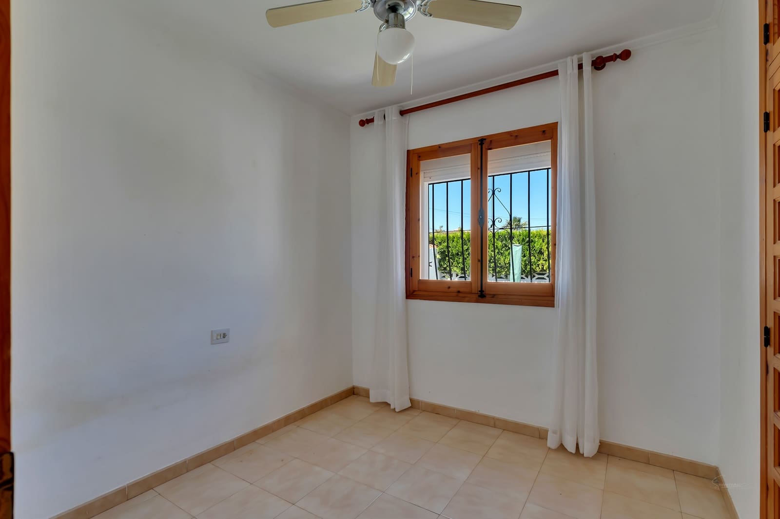 2 bedroom Villa for sale in Els Poblets with pool - € 360,000 (Ref: 9793202)
