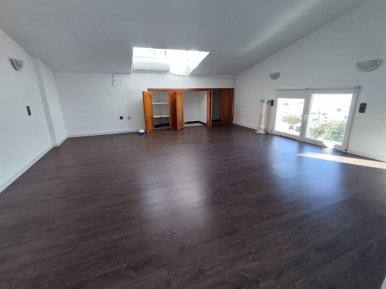 Casa de 3 habitaciones en Els Poblets en venta con piscina - 385.000 € (Ref: 9810426)