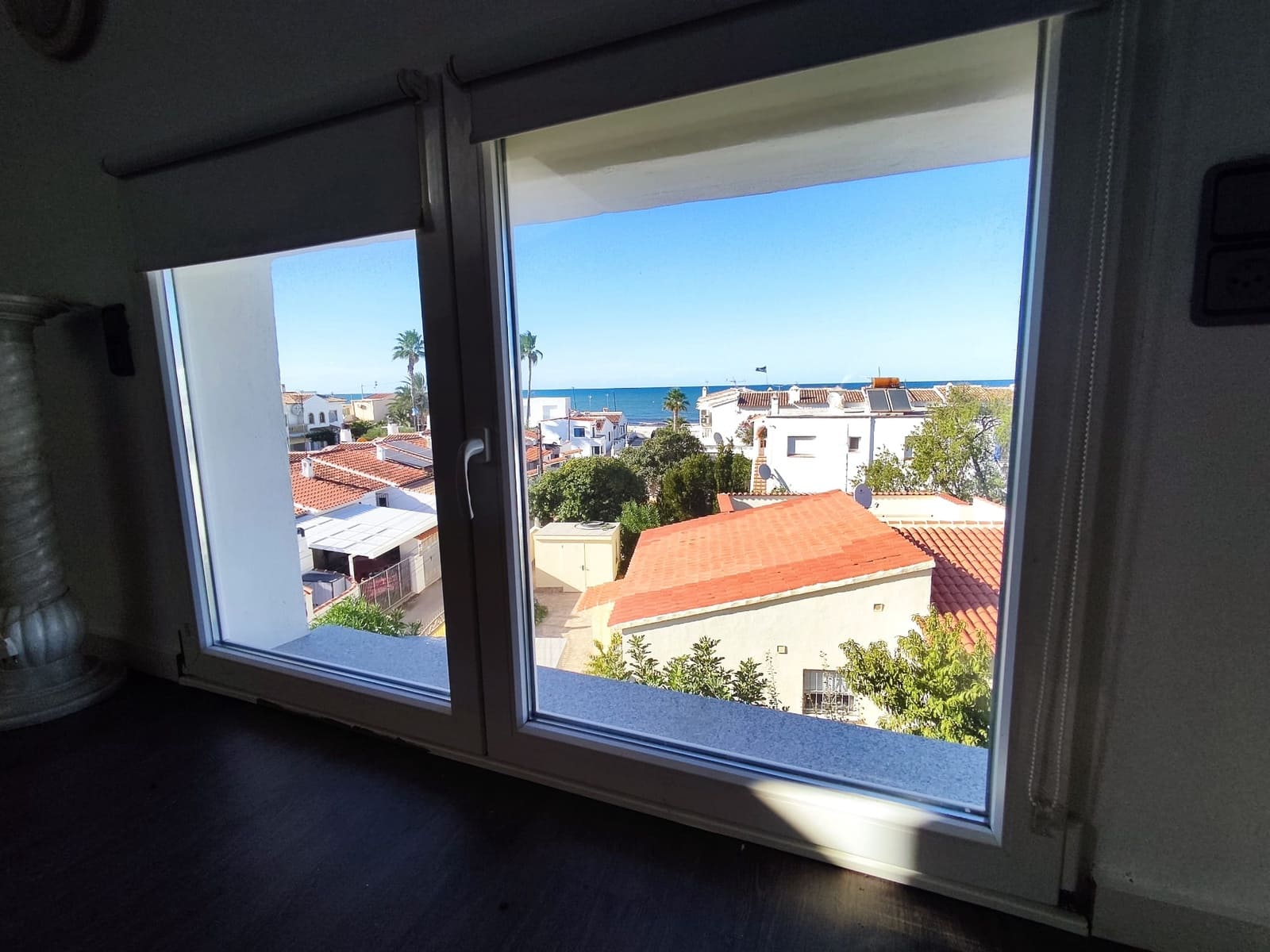 Casa de 3 habitaciones en Els Poblets en venta con piscina - 385.000 € (Ref: 9810426)