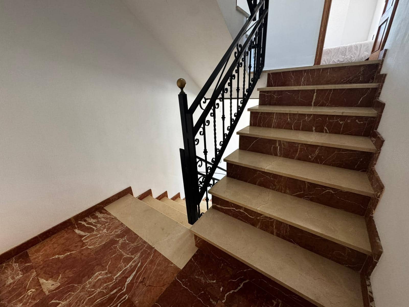 3 bedroom Townhouse for sale in Els Poblets - € 389,000 (Ref: 9810426)
