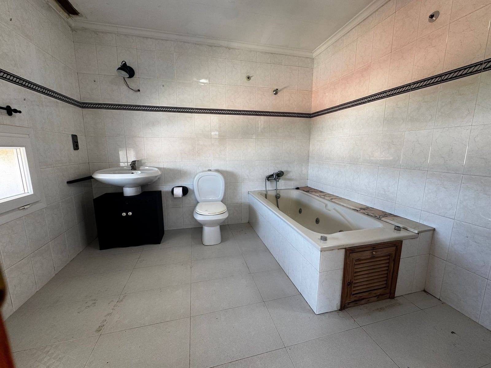3 bedroom Townhouse for sale in Els Poblets - € 389,000 (Ref: 9810426)