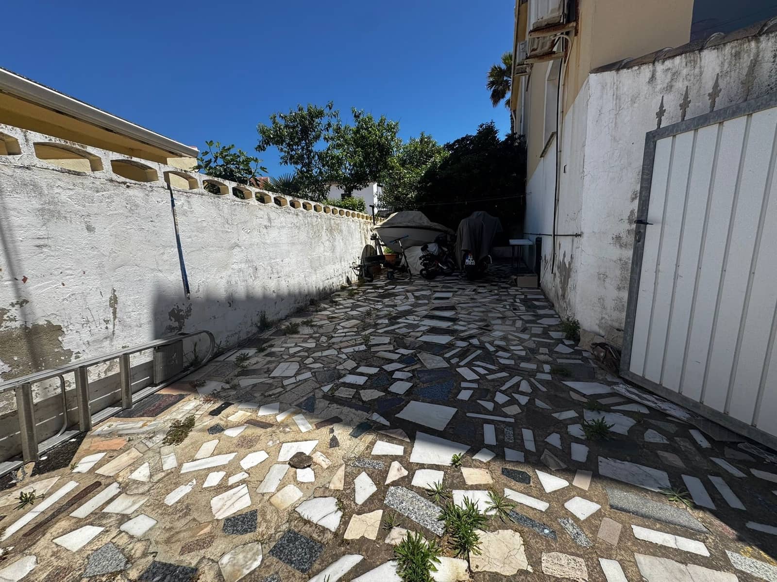 3 bedroom Townhouse for sale in Els Poblets - € 389,000 (Ref: 9810426)