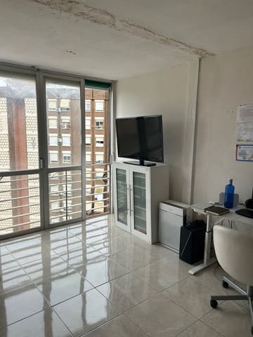 1 quarto Apartamento para venda em Benidorm com piscina - 85 000 € (Ref: 9810856)
