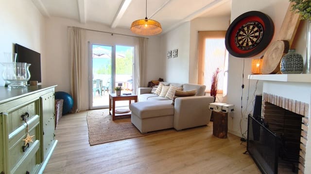 2 soverom Leilighet til salgs i La Sella med svømmebasseng - € 245 000 (Ref: 9858307)