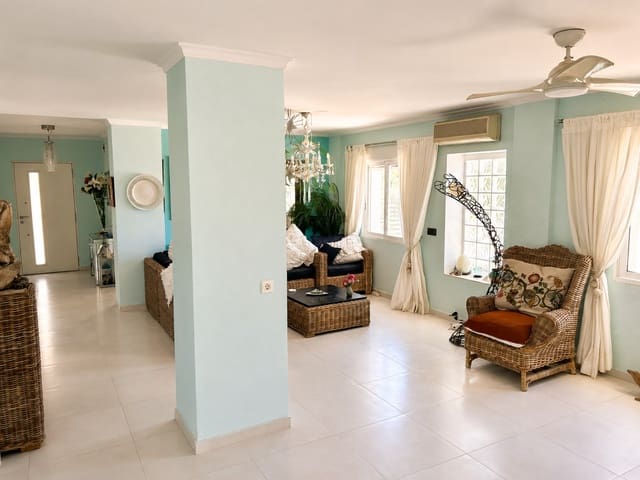 3 slaapkamer Finca/Landhuis te koop in El Vergel / Verger - € 399.950 (Ref: 9858309)