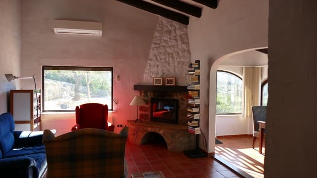 2 slaapkamer Villa te koop in Orba - € 330.000 (Ref: 9967097)