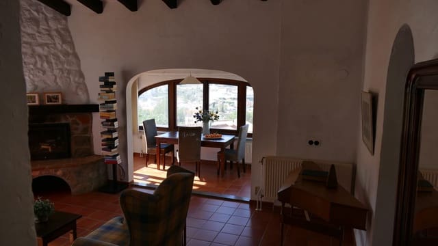 2 slaapkamer Villa te koop in Orba - € 330.000 (Ref: 9967097)