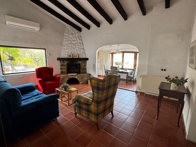 2 soverom Villa til salgs i Orba - € 330 000 (Ref: 9967097)
