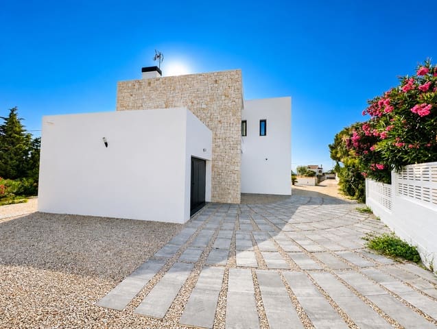 3 soverom Villa til salgs i Benissa med svømmebasseng - € 1 175 000 (Ref: 9971790)