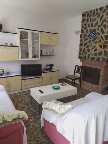 Casa de 3 habitaciones en Centro, Nerja en venta - 455.000 € (Ref: 10000612)