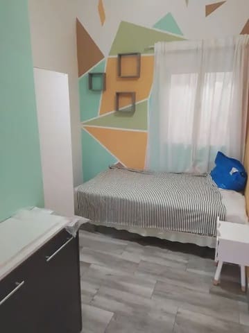 Komercyjne na sprzedaż w Centro Internacional, Torrox - 180 000 € (Ref: 10009691)